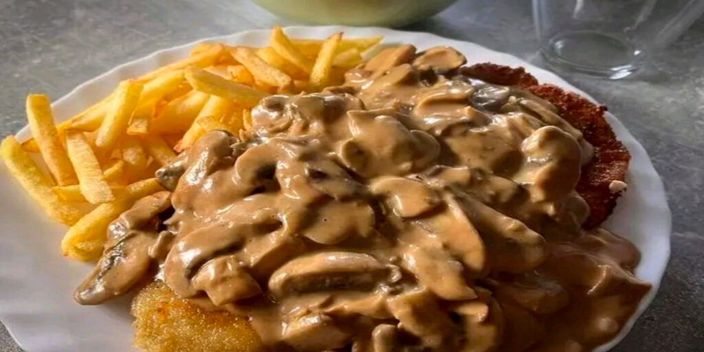 Hänschen Schnitzel mit Pommes und Rahm Champions - Rezepte &amp; Tipps