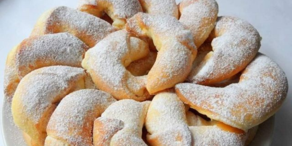 Mit Quark gefüllte Kipferl - Rezepte &amp; Tipps