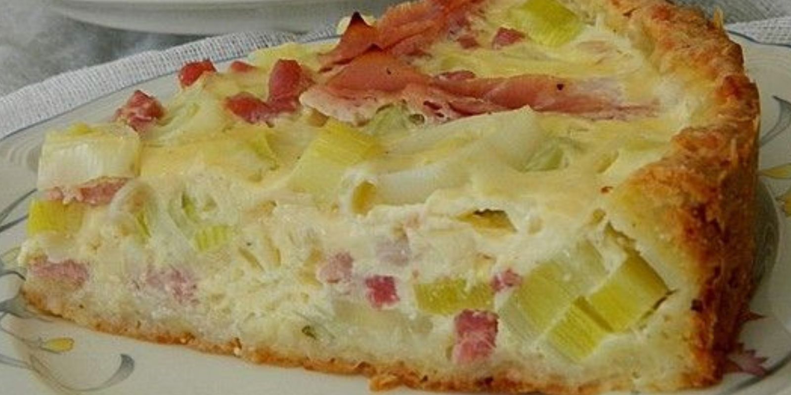 Hack-Lauch-Torte mit Gorgonzola - Herzhaft und Geschmacksintensiv ...