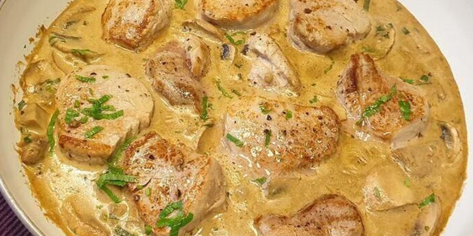 Medaillons in Pilzrahmsauce wie aus dem Restaurant - Rezepte &amp; Tipps