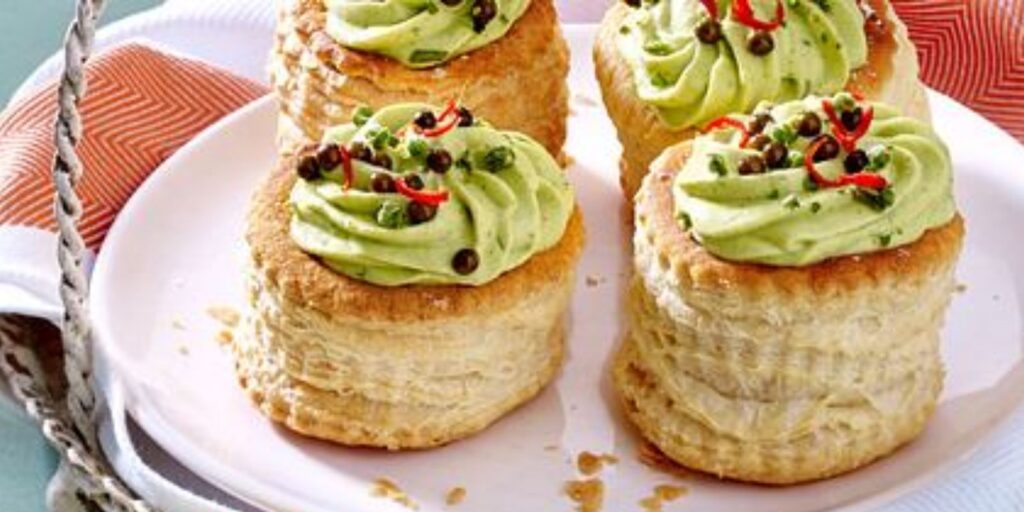 Herzhaft und Handlich - Mit Fleisch gefüllte Pasteten Rezept - Rezepte ... Herzhaft und Handlich - Mit Fleisch gefüllte Pasteten Rezept - Rezepte ...