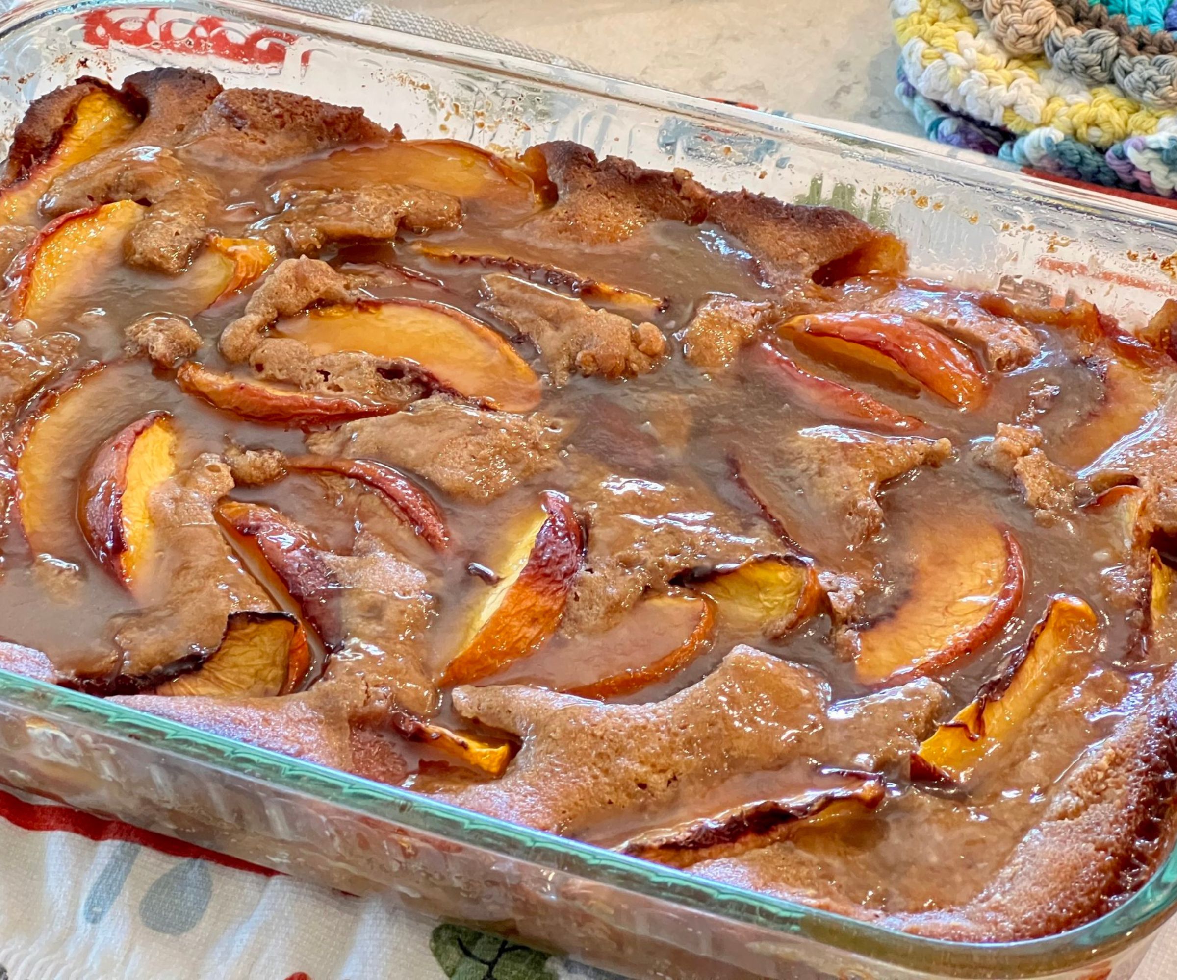 Ein Genuss aus dem Süden: Pfirsich-Cobbler mit Braunem Zucker - Rezepte ...