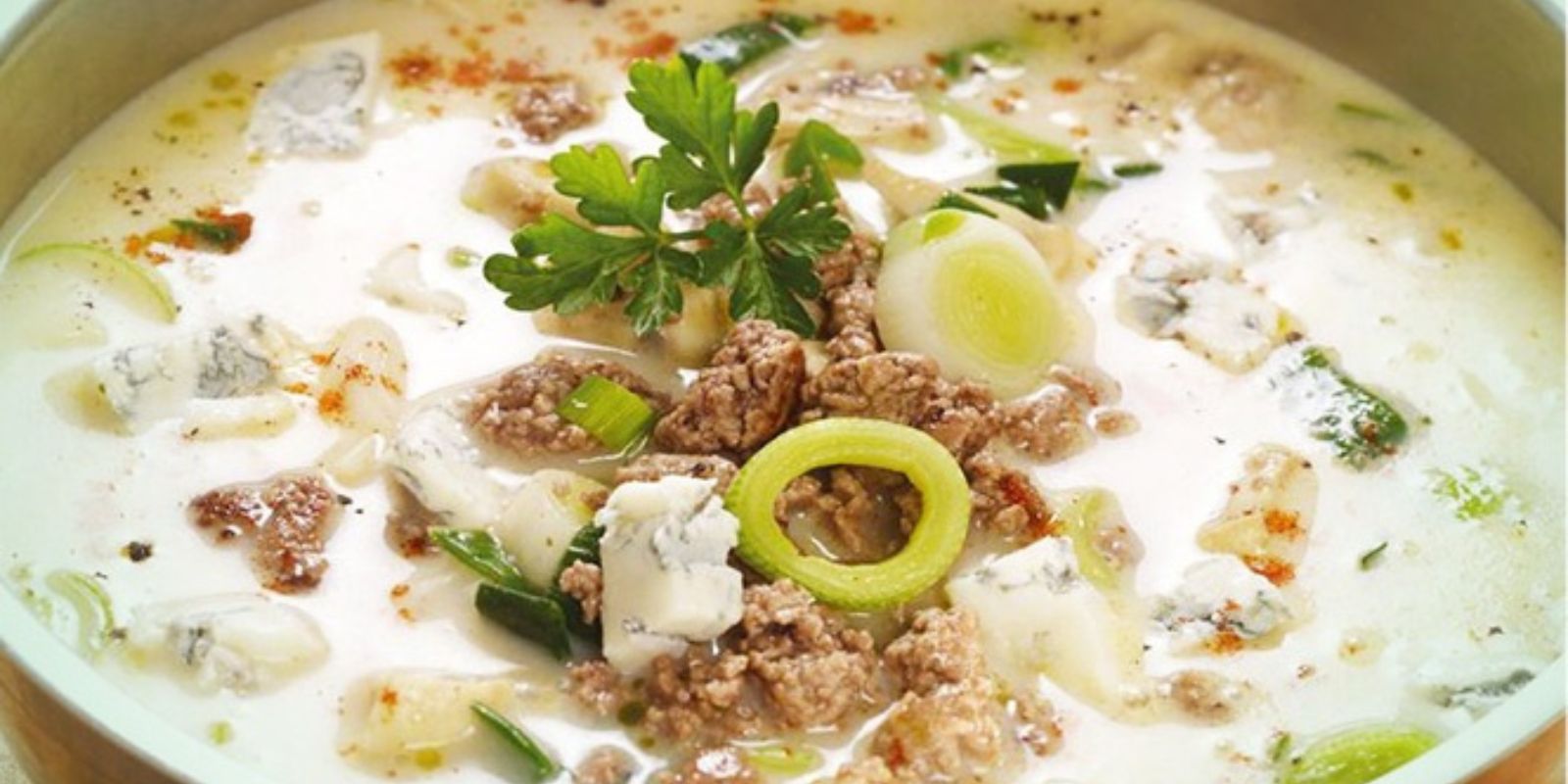Lauch Hackfleisch Suppe in nur 20 Minuten fertig auf dem Tisch ...