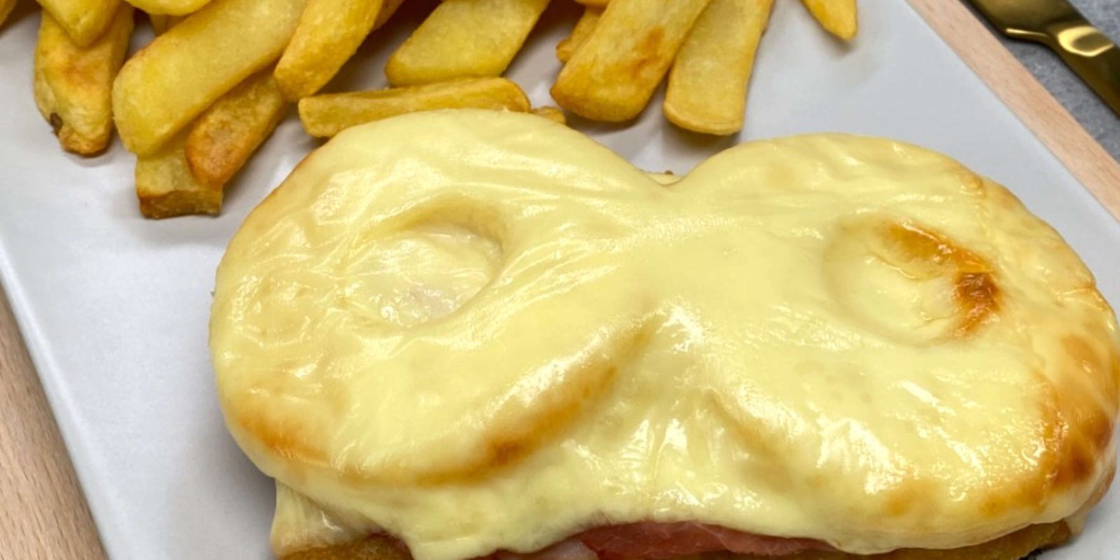 Ananas-Schinken-Schnitzel mit Käse - Rezepte &amp; Tipps