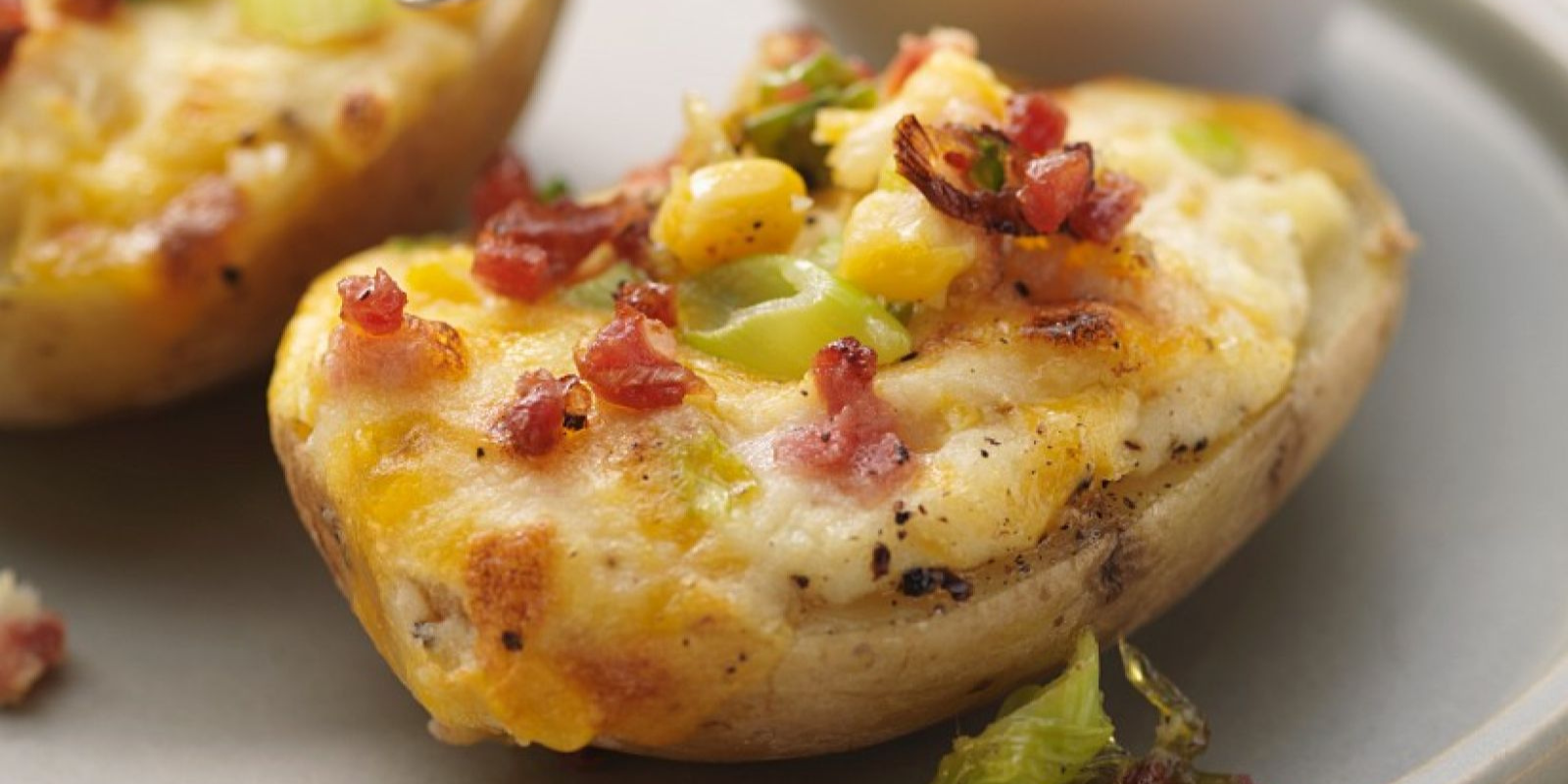 Überbackene Kartoffelhälften mit Knoblauch, Sahne und Käse - Rezepte ... Überbackene Kartoffelhälften mit Knoblauch, Sahne und Käse - Rezepte ...