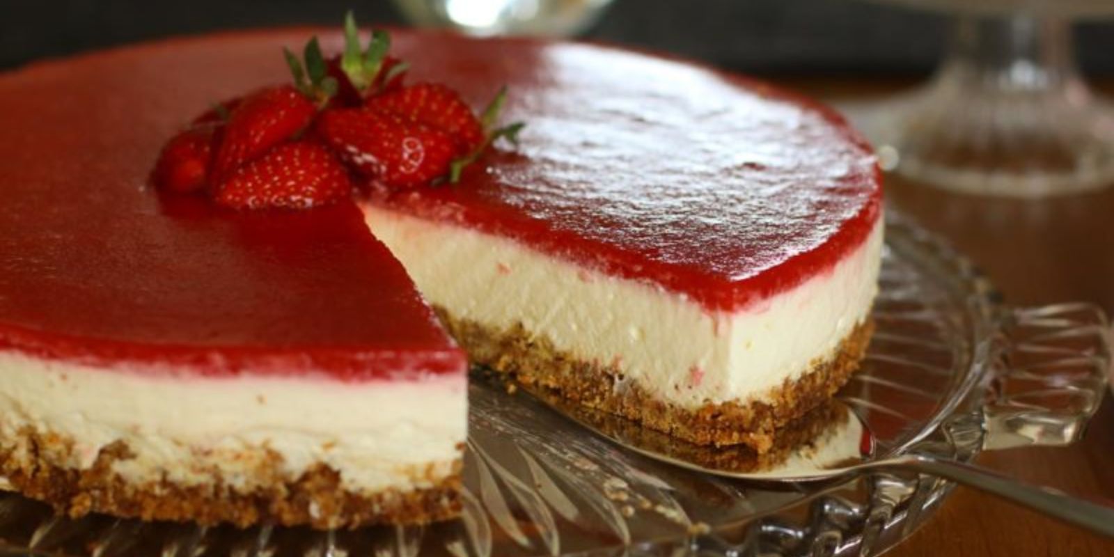 New York Cheesecake mit Beerenkompott - Rezepte &amp; Tipps